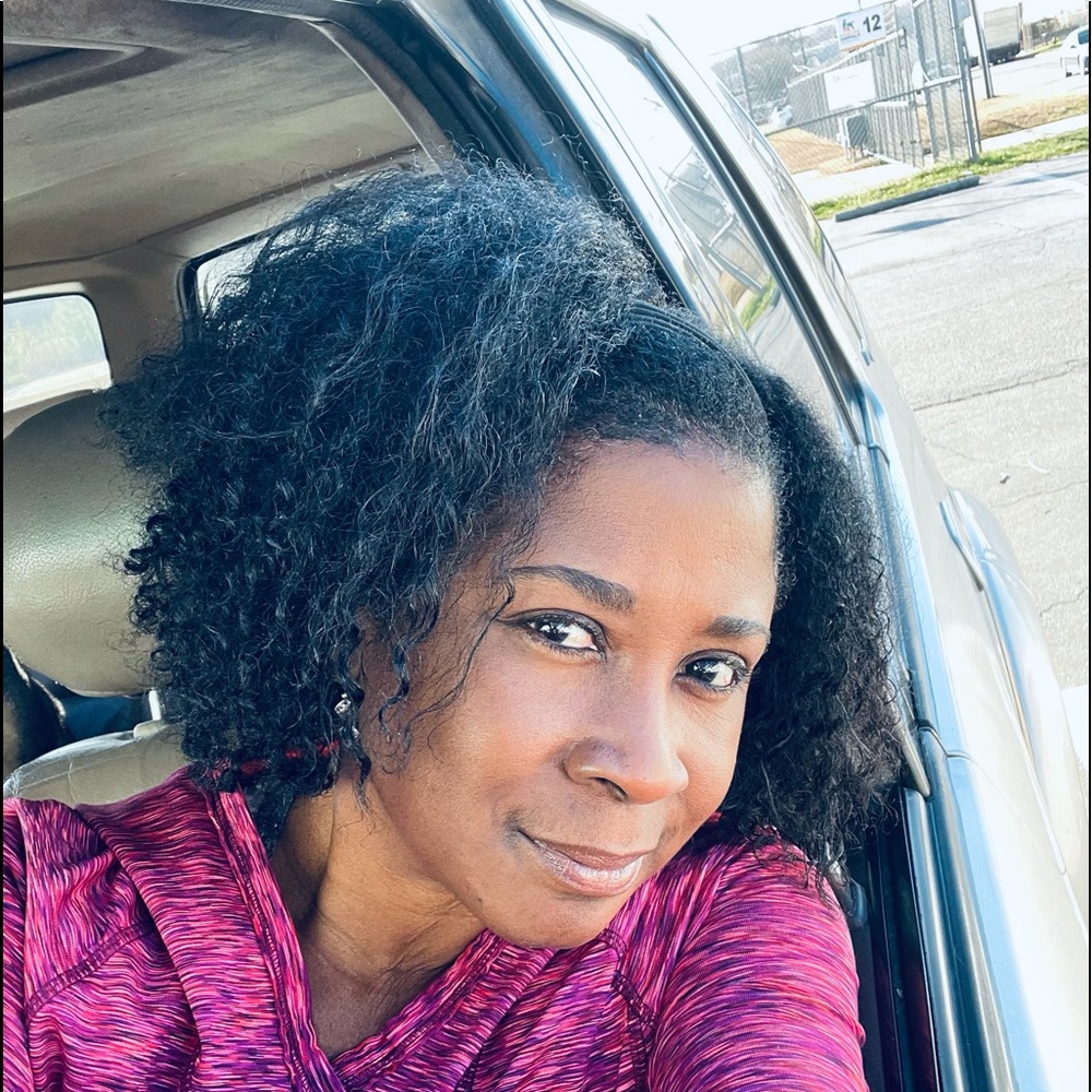 Meet your Posher, Courtenay